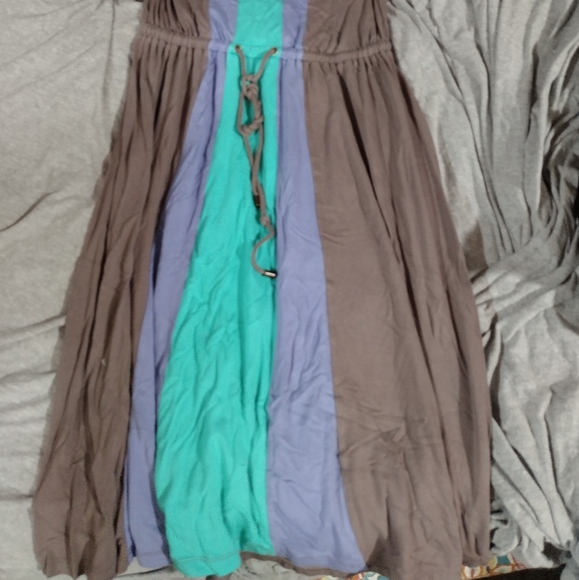 4 MATERNITY DRESSES - Picture 5 of 15